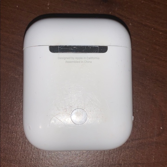 AirPods 1st gen